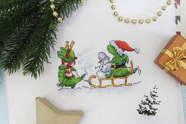 Broderikit MP Studia "Dragens fornøjelse" 13x8 cm