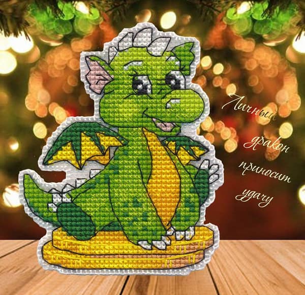 Broderikit Plastik Canvas Oven "Drage. Magnet" 7,8x9,7 cm