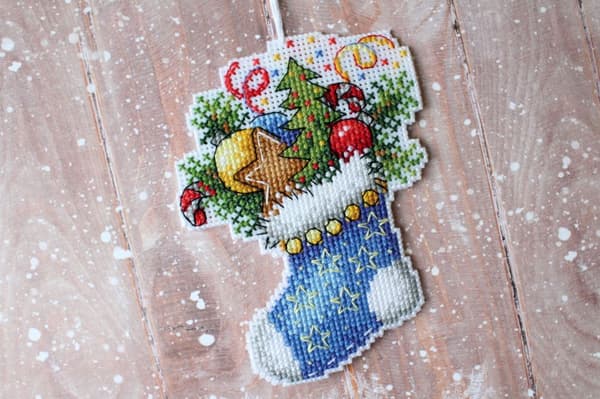 Broderisett Plastic Canvas MP Studia "Julesokk" 9x12 cm