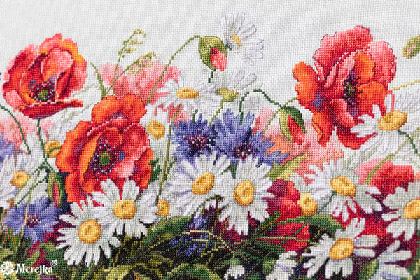 Broderikit Merejka K-163 - "Markens skønheder" 21x73 cm