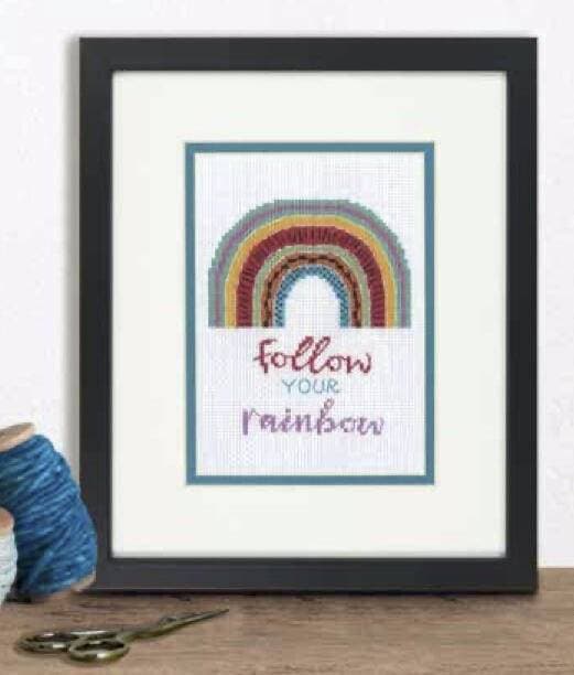 Broderikit Dimensions "Följ din regnbåge" 17.8x12.7 cm