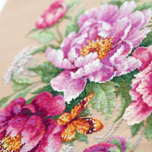 Broderikit Magic Needle "Blomstermagi. Pæoner" 30x30 cm