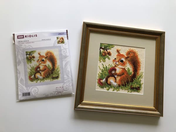 Broderikit Riolis "Egern" 20x20 cm
