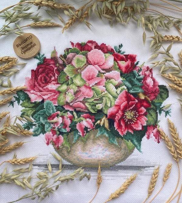 Broderikit Andriana "Øm buket" 26x22 cm