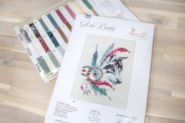 Broderikit Luca-S B2305 - "Ulven" 18x25 cm