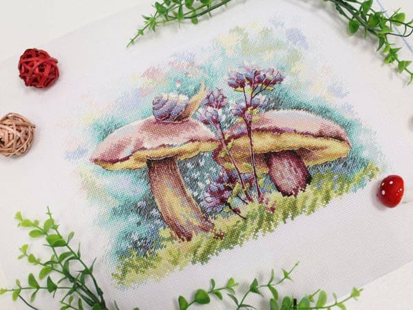 Broderikit MP Studia "I sommar­skogen" 24x18 cm