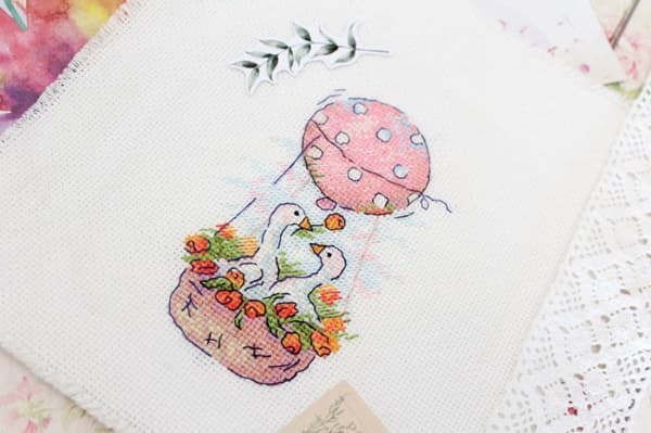 Broderikit MP Studia "Romantisk flygning" 8x13 cm