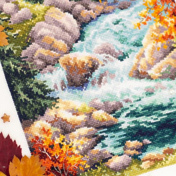Broderikit Magic Needle "Bjergbæk" 27x40 cm
