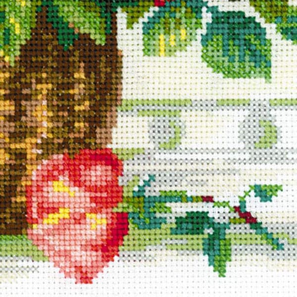 Broderikit Riolis "Kurv med roser" 35x30 cm