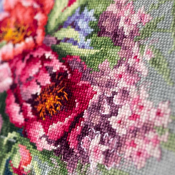 Broderisett Magic Needle "Peon og hortensia" 40x30 cm