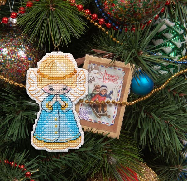 Broderikit Plastik Canvas Oven "Juletræspynt. Engel" 5,2x8,3 cm