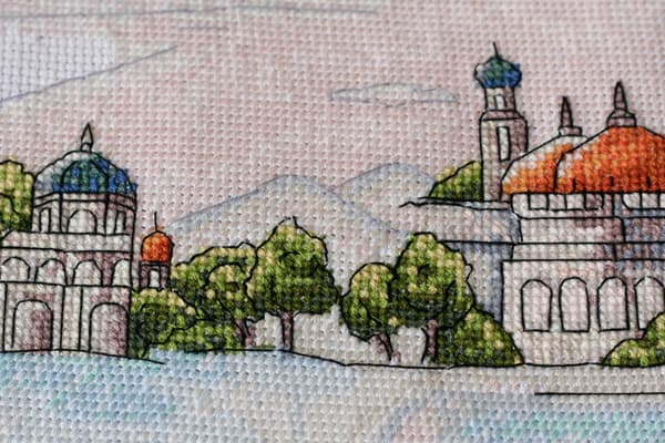 Broderikit Abris Art "Farvede kupler" 38x18cm