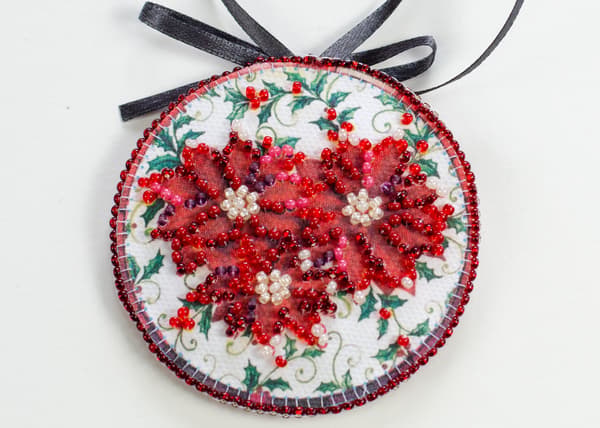 Perlebroderi Abris Art "Rød kardinal" 13.2x6.6 cm