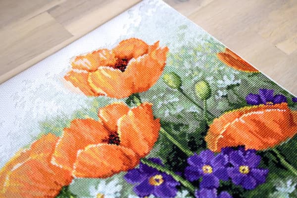 Broderikit Luca-S B2368 - "Valmue" 28.5x28 cm