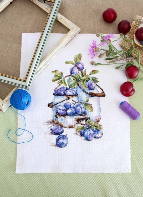 Broderikit MP Studia "Blomme i haven" 27x17cm