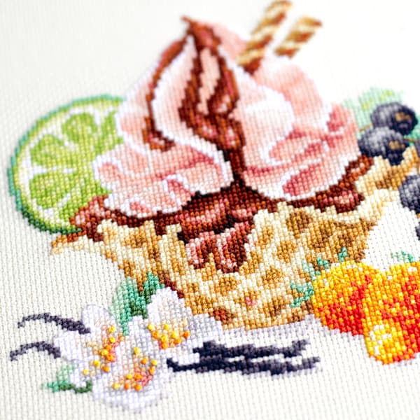 Ristipistopakkaus Magic Needle "Vaniljajäätelö" 17x17 cm