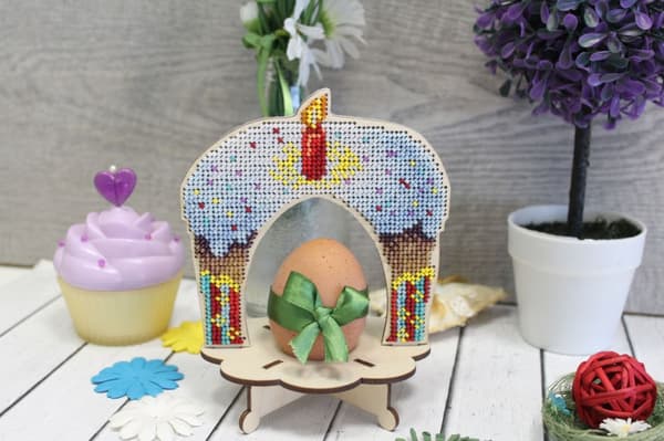 Perlebroderi MP Studia "Påskeæg - Påskekage" 12x14 cm