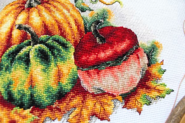 Broderikit MP Studia "Farverige græskar" 26x18 cm