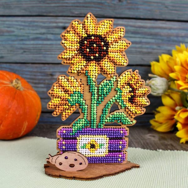 Broderikit med perler MP Studia "Solsikker i boks" 9x14x6 cm