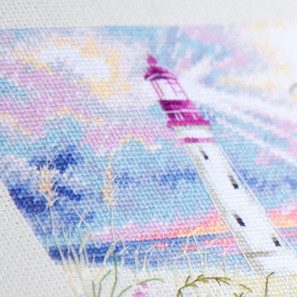 Broderikit Magic Needle "Hjemlys" 32x20 cm