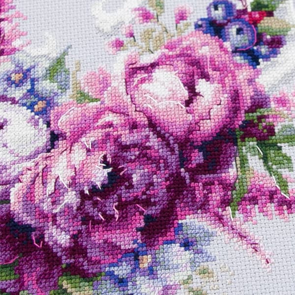 Broderikit Magic Needle "Lilla silkepæoner" 19x27 cm