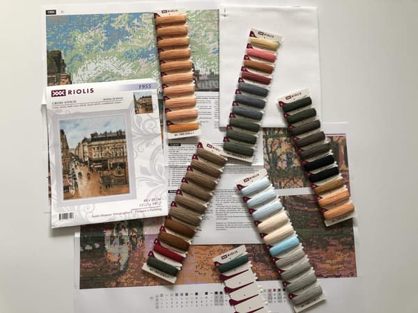 Broderikit Riolis "Rue Saint-Honoré om eftermiddagen efter Pissarro" 40x50 cm