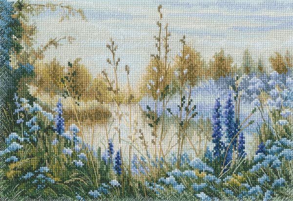 Broderikit RTO "Röklila dimma" 29x20