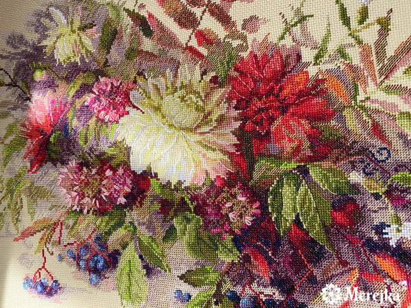Broderikit Merejka K-218 - "Efterårshemmeligheder" 30x40 cm