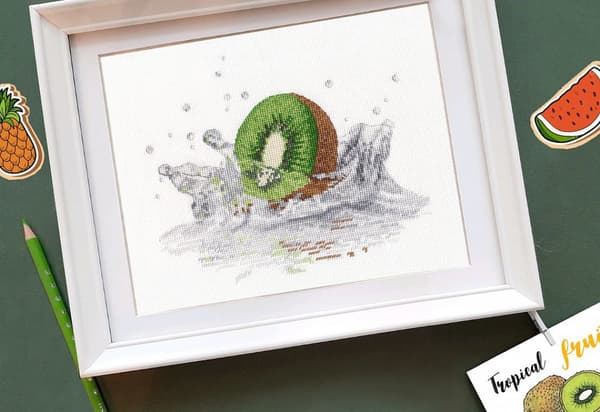 Broderisett Oven "Kiwi" 22x18 cm