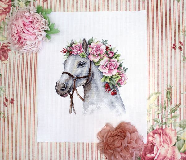 Broderisett MP Studia "Hest" 20x23 cm