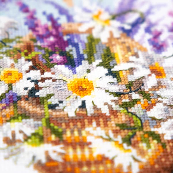 Broderikit Magic Needle "Byferier" 18x28 cm