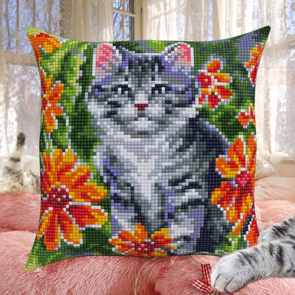 Broderikit Pude Collection D`Art 5479 - "Kat" 40x40 cm