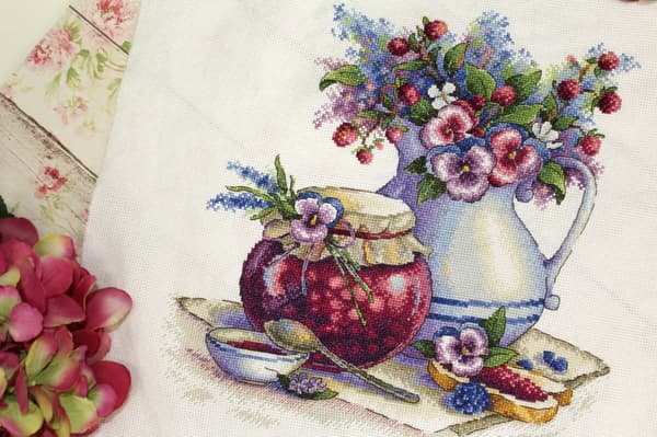Broderikit MP Studia "Sommarhumör" 25x26 cm