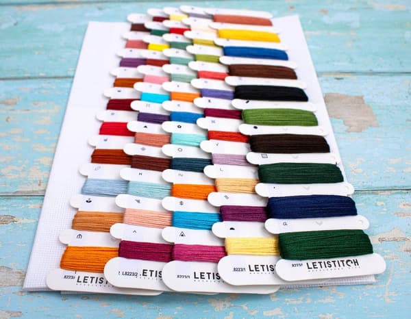 Broderisett LetiStitch L8223 - "Årstider: Sommer"