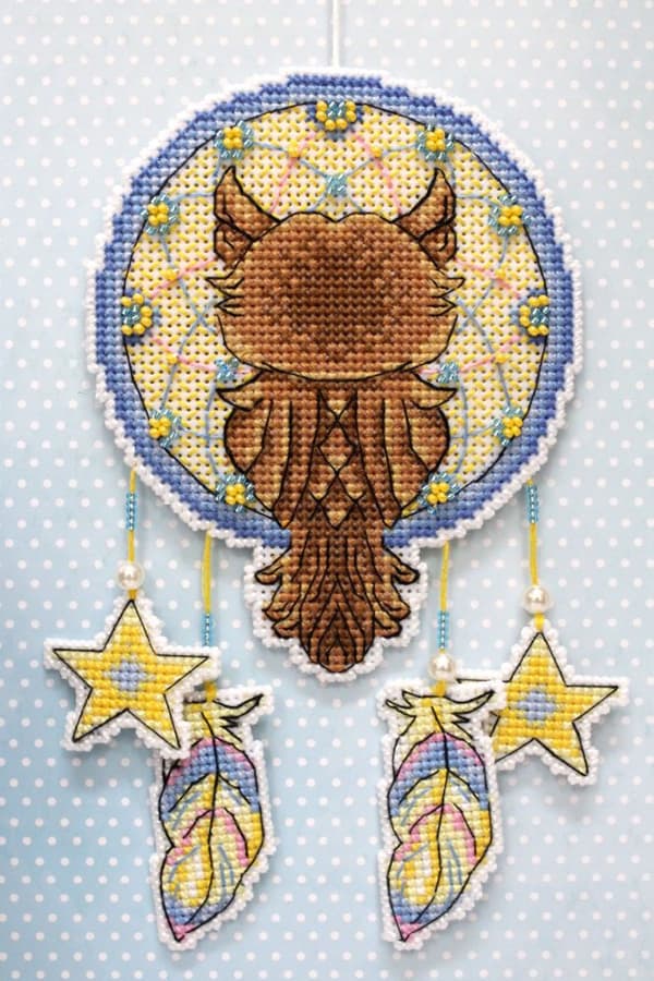 Broderikit Plastik Canvas MP Studia "Drømmefangerugle" 10x18 cm