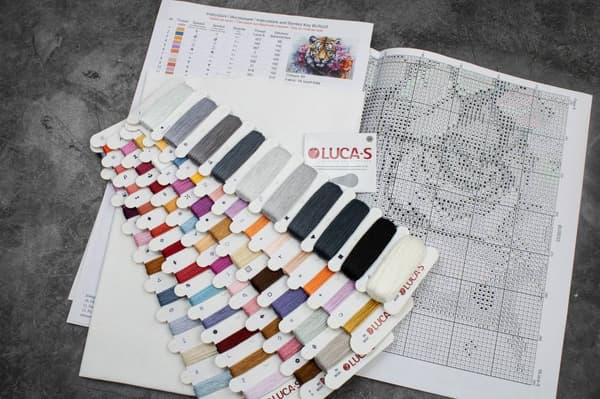 Broderikit Luca-S BU5033 - "Rovdyrliv" 48x32 cm