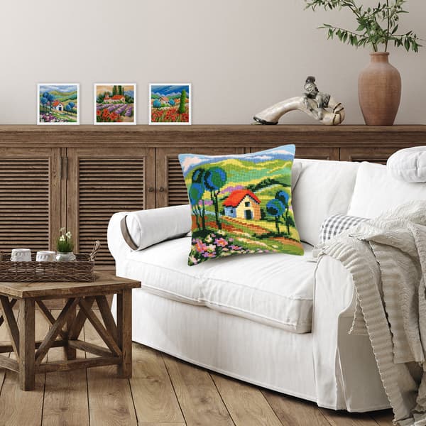 Broderikit Kudde Collection D`Art 5461 - "Gröna kullar" 40x40 cm