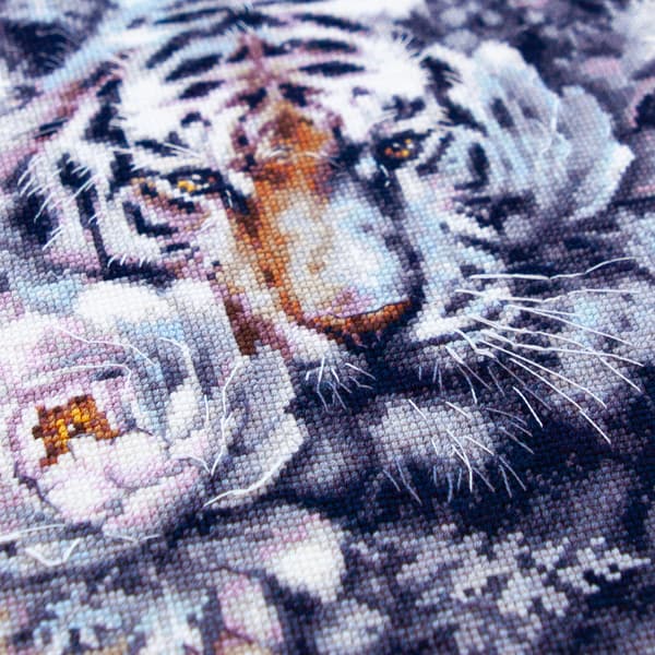 Broderikit Magic Needle "Den hvide tiger" 24x26 cm