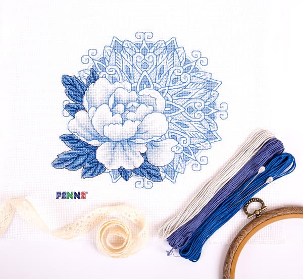 Broderisett Panna "Underbar blomma" 21.5x20.5cm