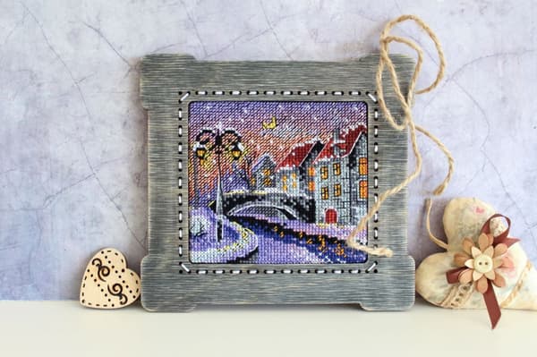 Broderikit MP Studia "Vinterby" 10x11 cm
