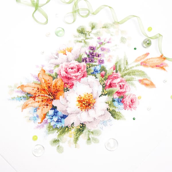 Broderikit Magic Needle "Bløde blomster" 26x19 cm