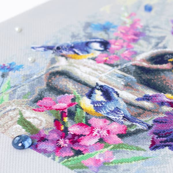 Broderisett Magic Needle "Hagefontene" 28x37 cm