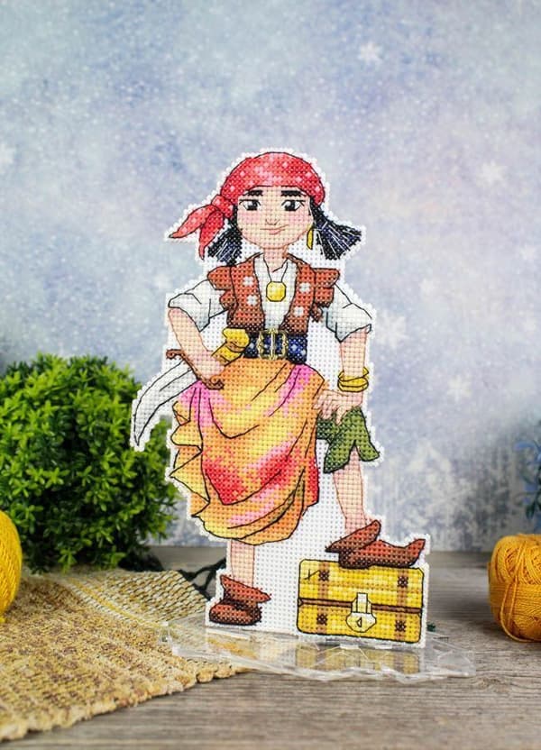 Broderikit plastic canvas MP Studia "Lilla rövaren" 18x12cm