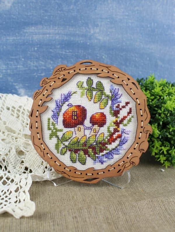 Broderisett med ramme MP Studia "Miniatyr - Sopphus" 11x11cm