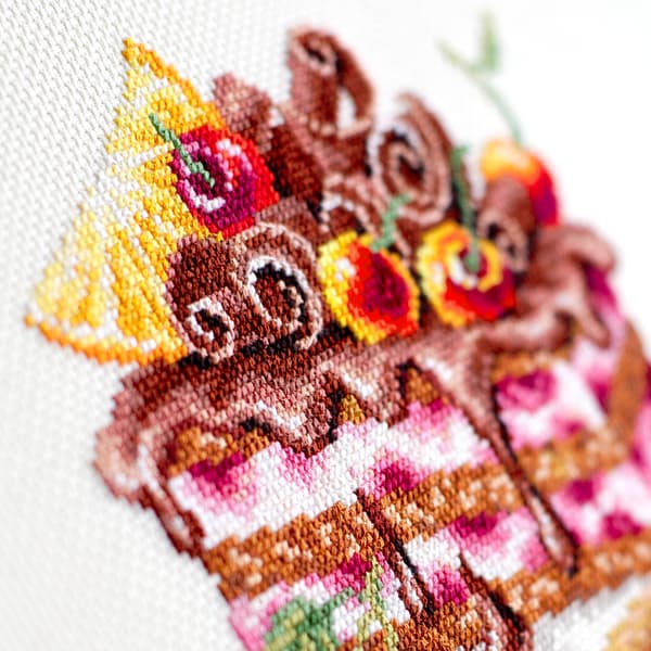 Broderikit Magic Needle "Kirsebærtærte" 17x17 cm