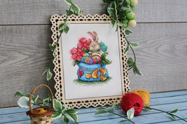 Broderikit MP Studia "Kanin i blomster" 11x14 cm