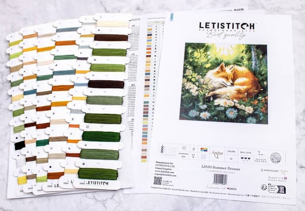 Broderikit LetiStitch L8103 - "Sommerdrømme" 24x24 cm