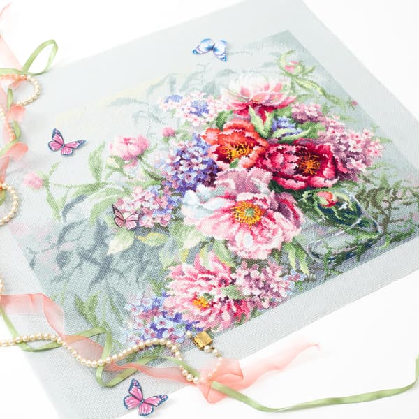 Broderikit Magic Needle "Pæon og hortensia" 40x30 cm