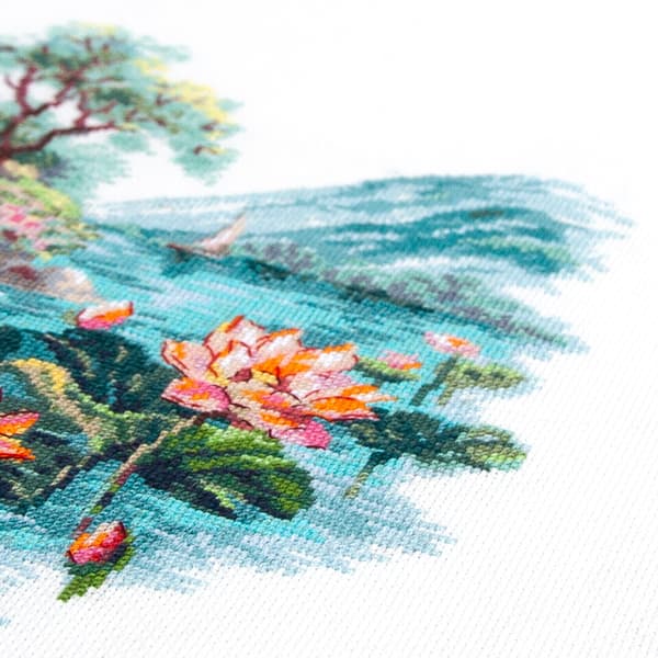 Broderikit Magic Needle "Blomstrende lotus" 22x26 cm