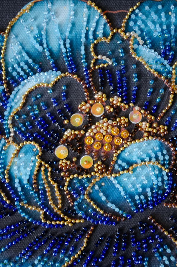 Perlebroderi Abris Art "Kongelig blomstring" 20x20cm